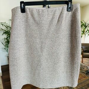 Ann Taylor Cream Gold Gray Texture Pencil Skirt w Zipper back and Lining Size 12
